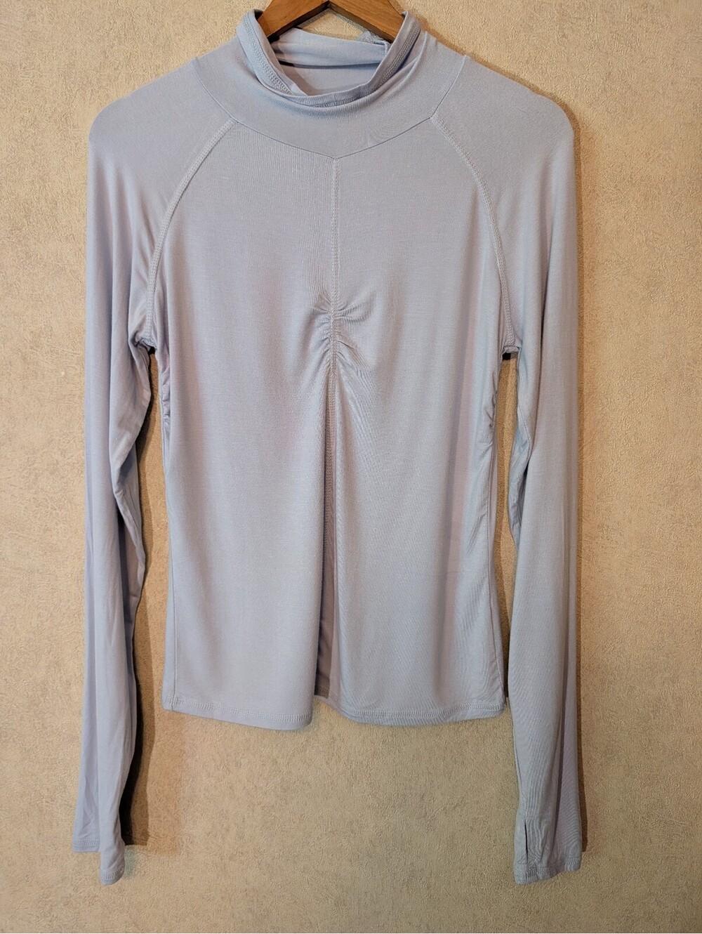 FREE PEOPLE MOVEMENT light blue long sleeve shirt sz L